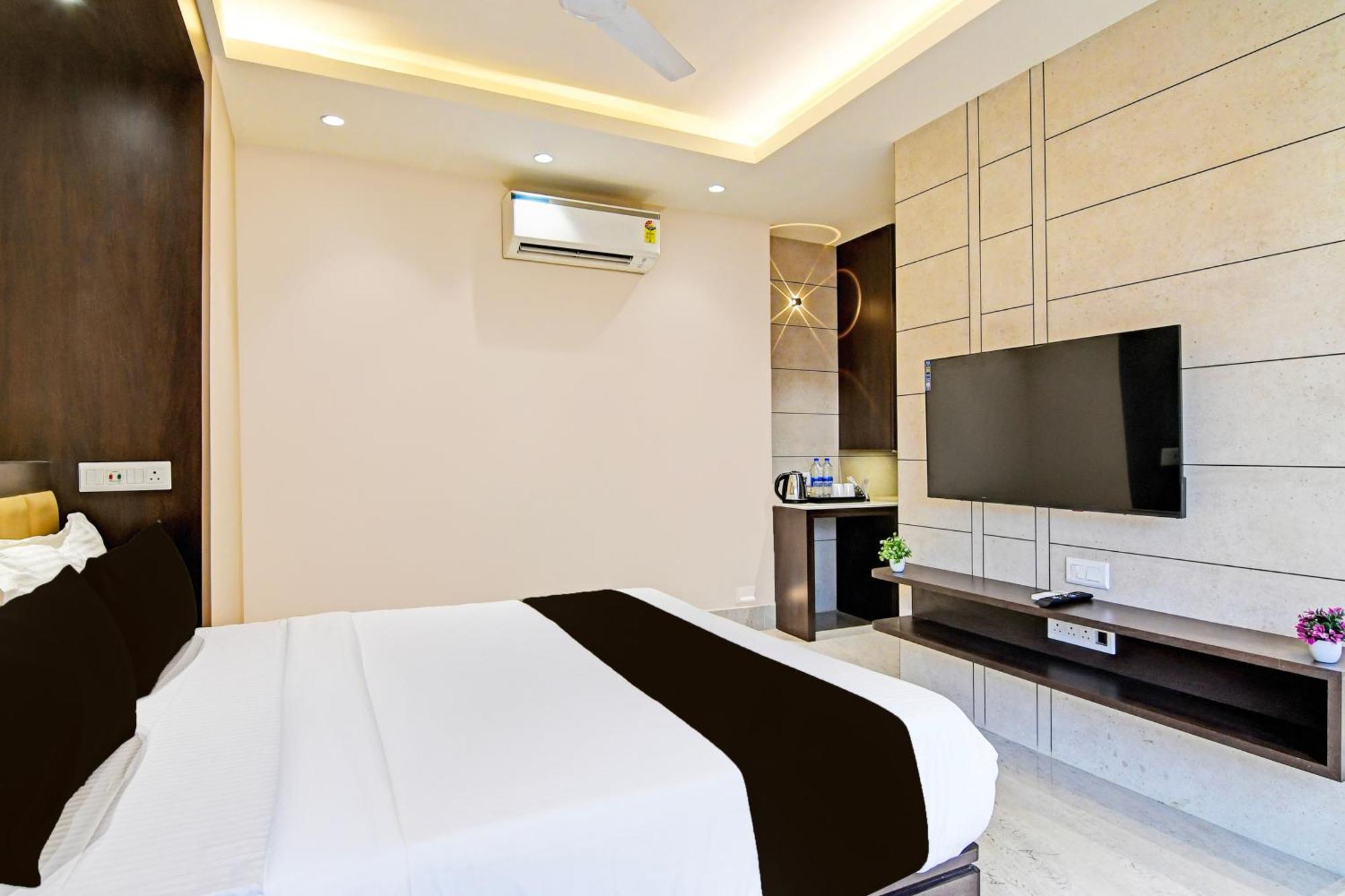Super Hotel O Samotel 콜카타 외부 사진